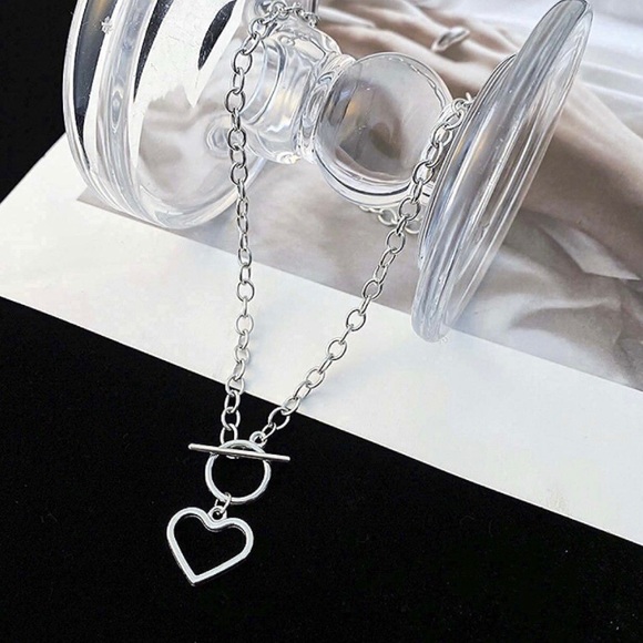 Silver Heart Pendant Choker Necklace - Picture 6 of 6
